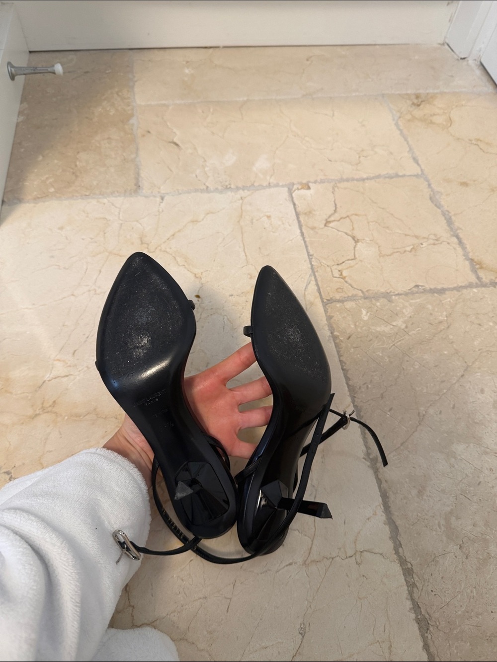 Saint Laurent Black Pointed Leather Ankle-Tie Heels - Picture 4 of 7